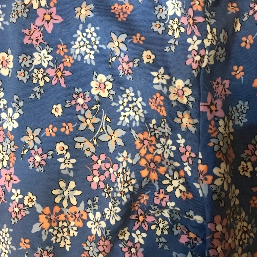 ▪️OSH KOSH Floral Capri Leggings